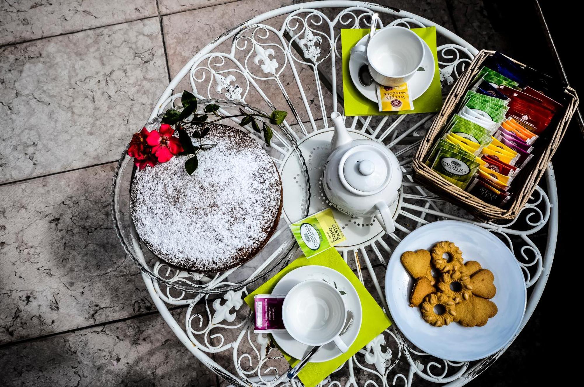 مبيت وإفطار دوميج دي كادور Fra Rose E Mughi المظهر الخارجي الصورة
